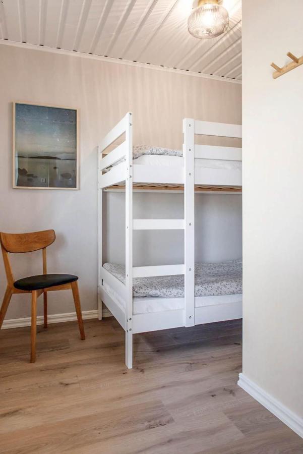 Nyrenoverat Gardshus Pa Havstomt Med Hoeg Standard Örnsköldsvik Esterno foto