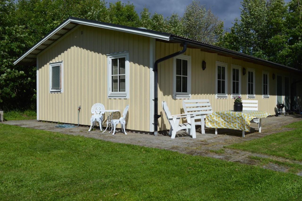 Nyrenoverat Gardshus Pa Havstomt Med Hoeg Standard Örnsköldsvik Esterno foto